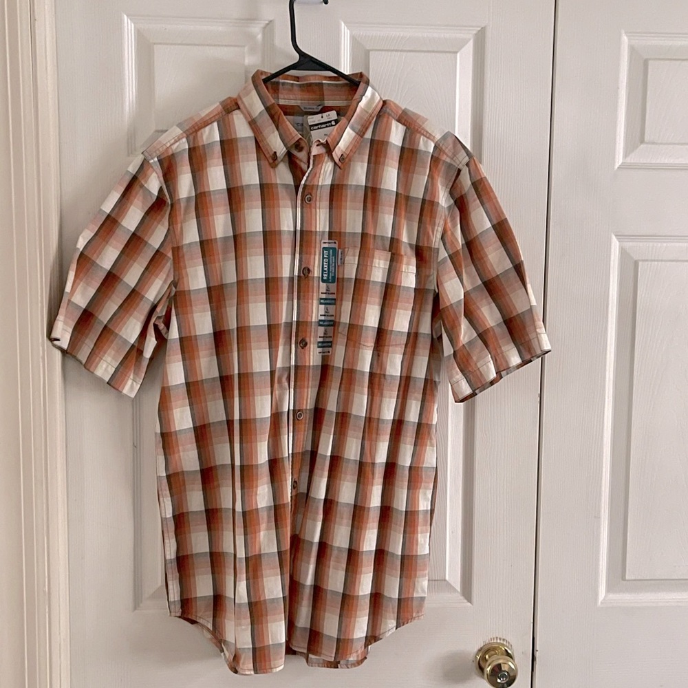 Carhartt short sleeve button-up shirt